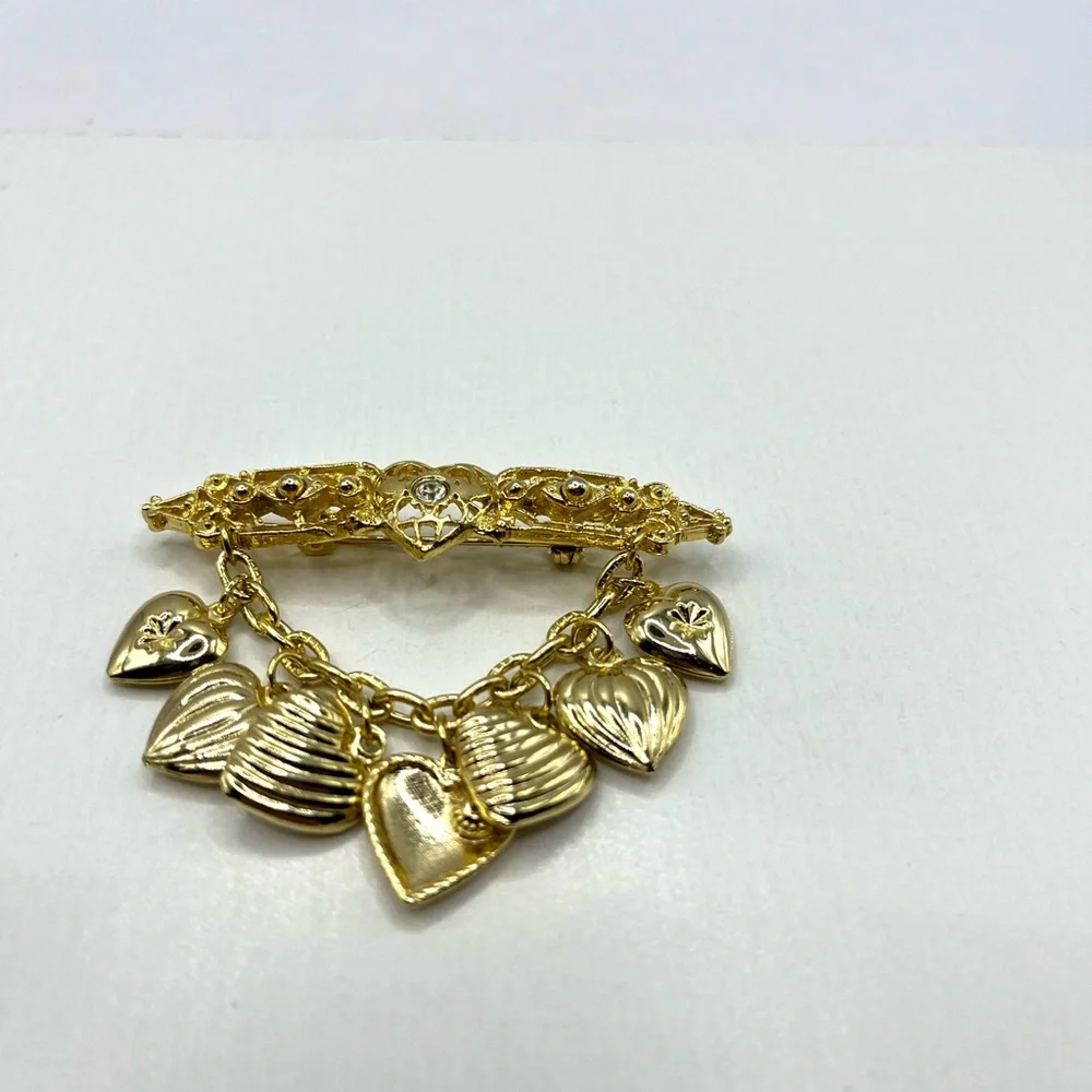 Gold Heart Charm Bar Brooch - Elegant Women’s Jewelry Hearts love - Picture 9 of 12